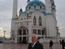 На фоне мечети Кол Шариф
